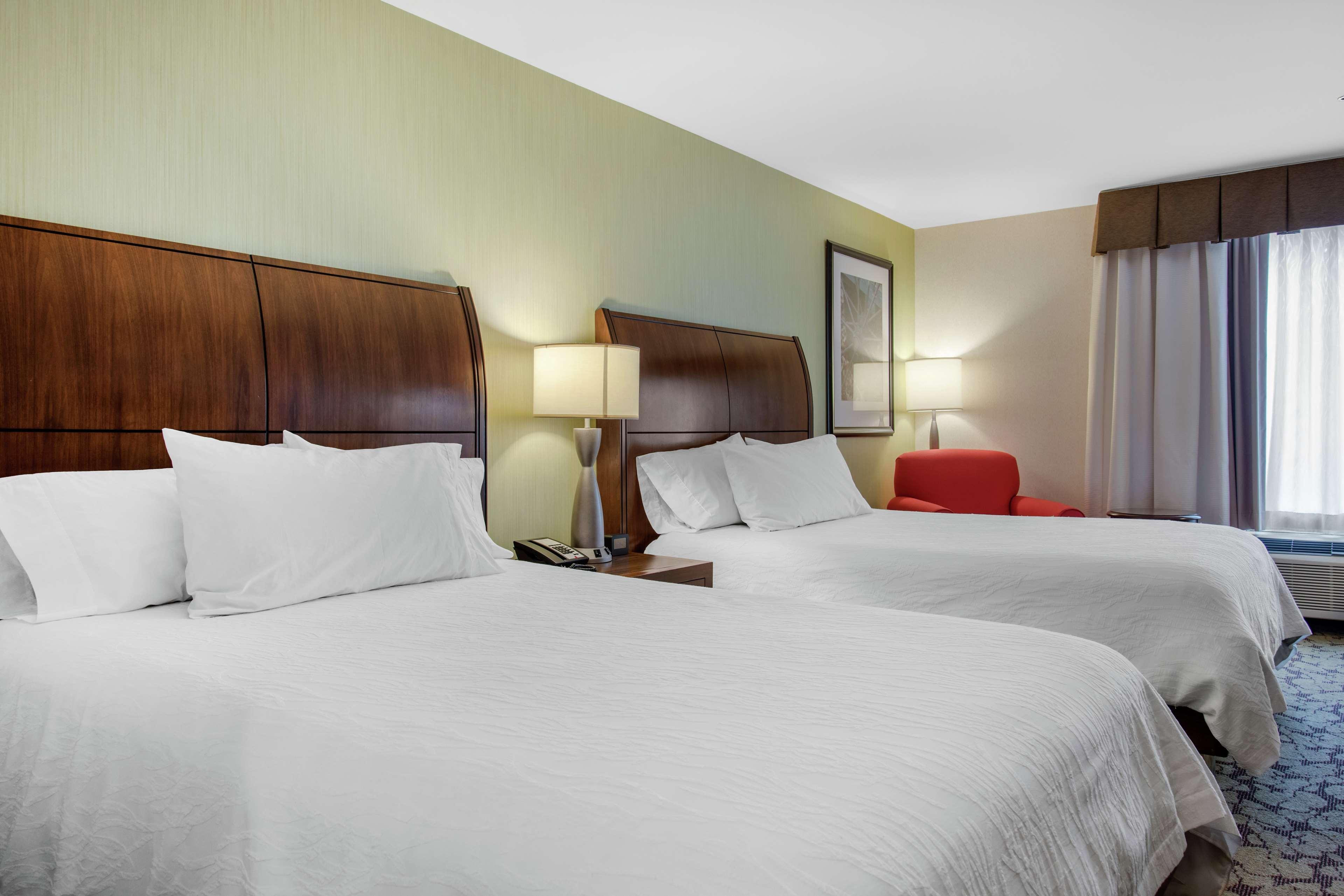 Hilton Garden Inn Portland Airport Exterior foto
