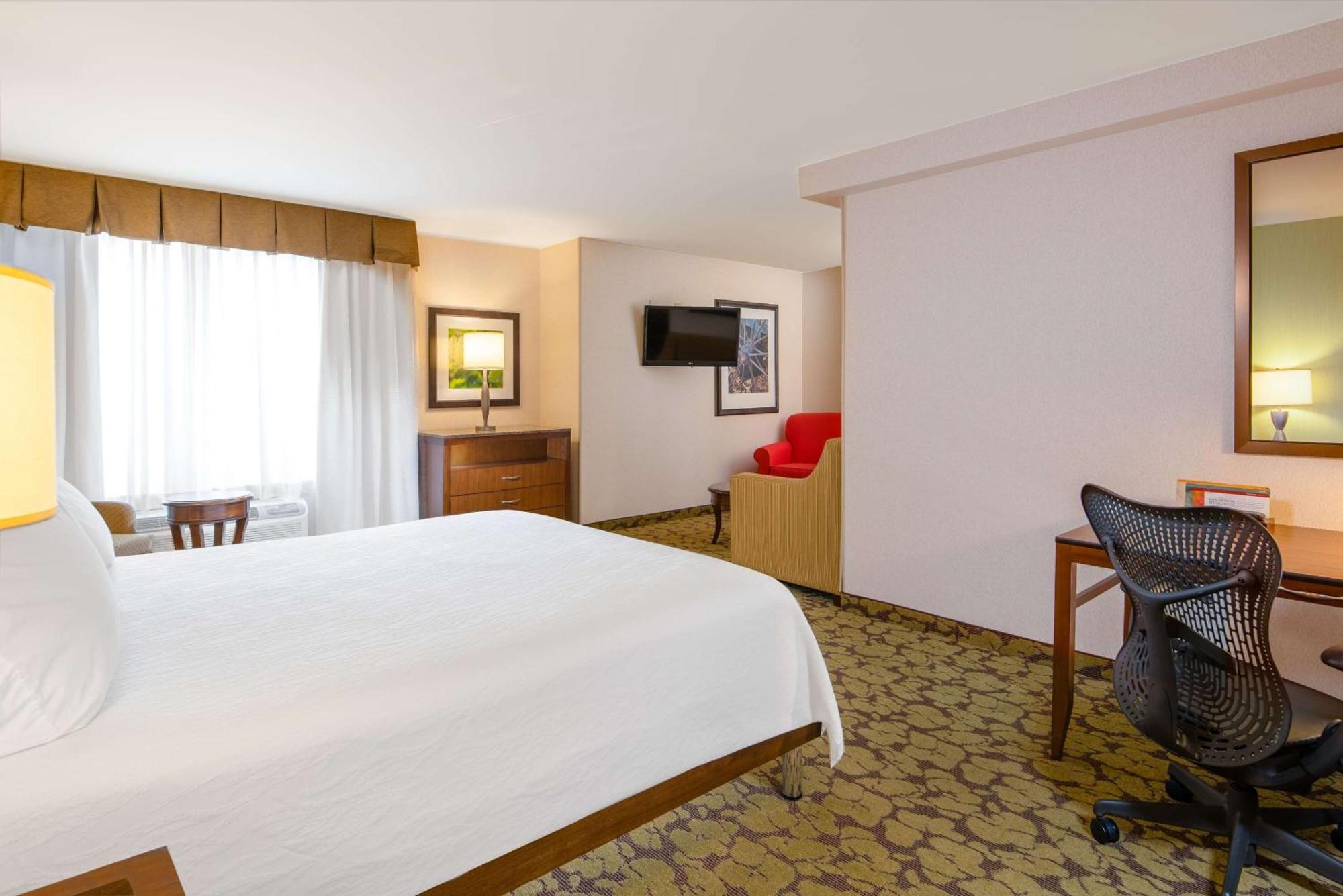 Hilton Garden Inn Portland Airport Exterior foto