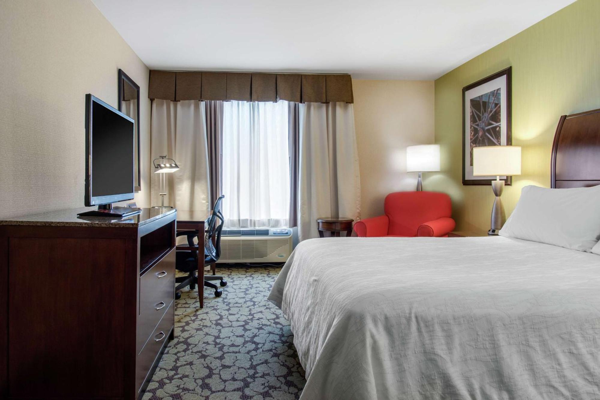 Hilton Garden Inn Portland Airport Exterior foto