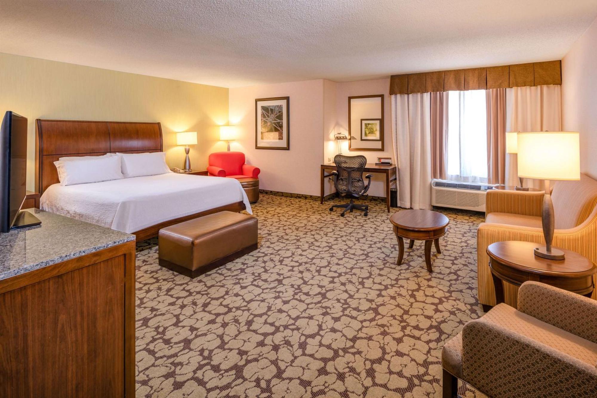 Hilton Garden Inn Portland Airport Exterior foto