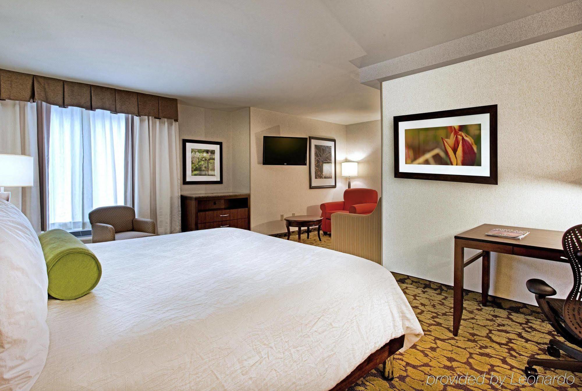Hilton Garden Inn Portland Airport Exterior foto